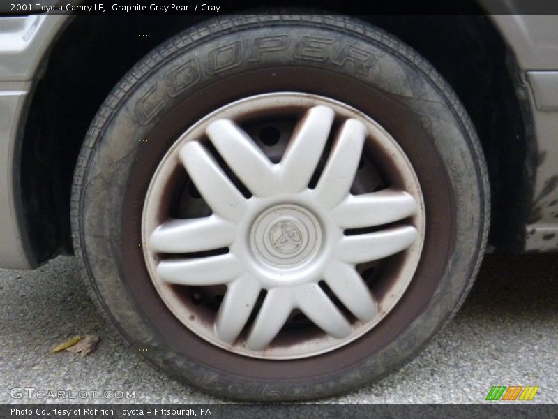 Graphite Gray Pearl / Gray 2001 Toyota Camry LE