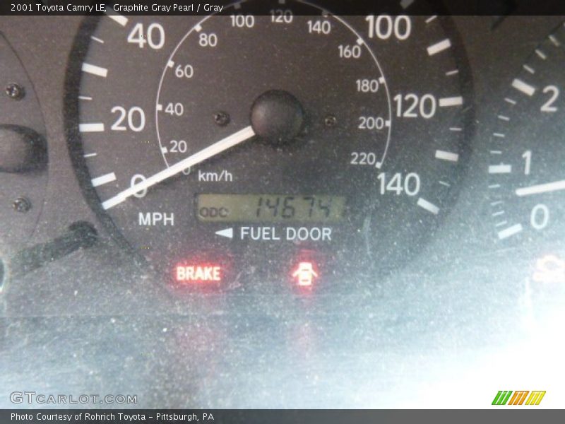 Graphite Gray Pearl / Gray 2001 Toyota Camry LE