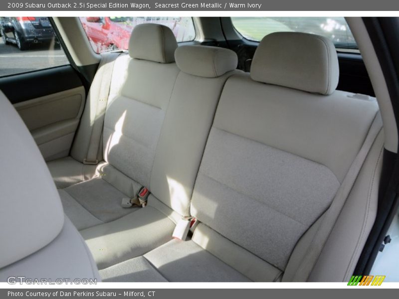 Seacrest Green Metallic / Warm Ivory 2009 Subaru Outback 2.5i Special Edition Wagon