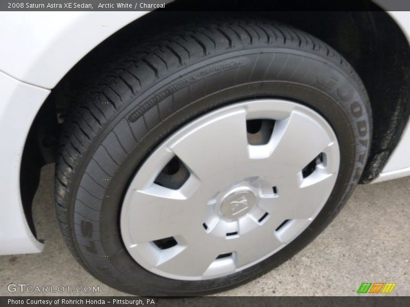 Arctic White / Charcoal 2008 Saturn Astra XE Sedan