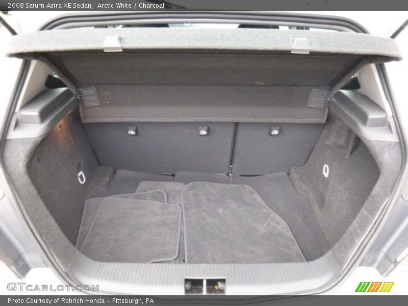 Arctic White / Charcoal 2008 Saturn Astra XE Sedan