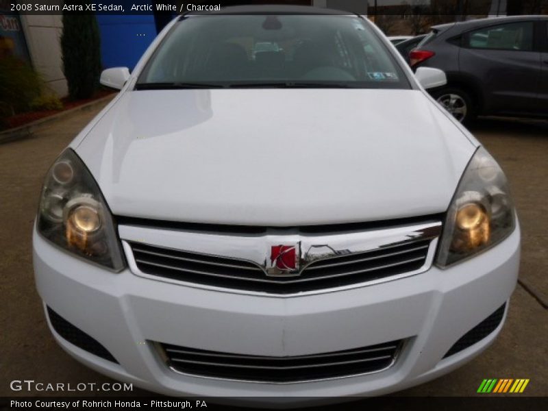 Arctic White / Charcoal 2008 Saturn Astra XE Sedan