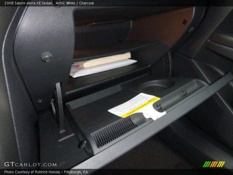 Arctic White / Charcoal 2008 Saturn Astra XE Sedan