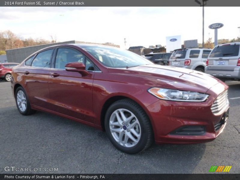 Sunset / Charcoal Black 2014 Ford Fusion SE