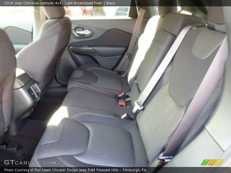 Light Brownstone Pearl / Black 2016 Jeep Cherokee Latitude 4x4
