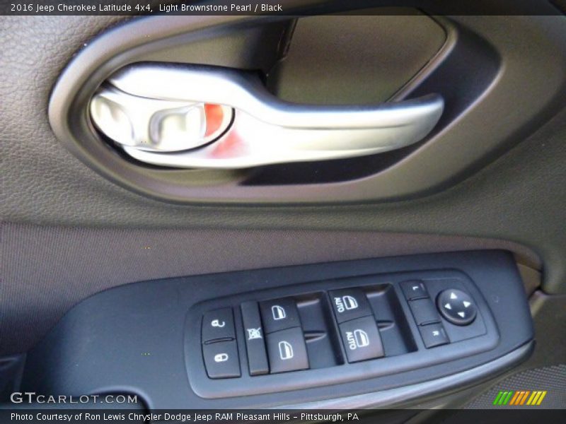 Light Brownstone Pearl / Black 2016 Jeep Cherokee Latitude 4x4