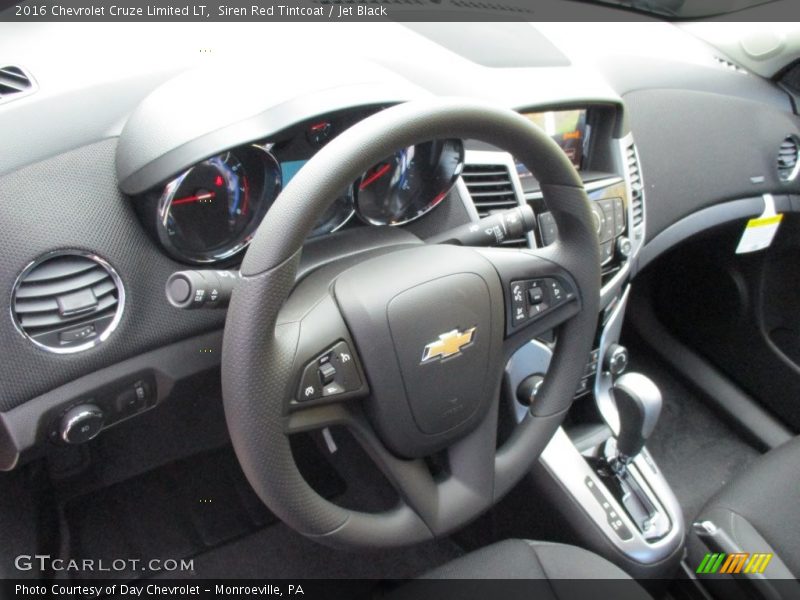 Siren Red Tintcoat / Jet Black 2016 Chevrolet Cruze Limited LT