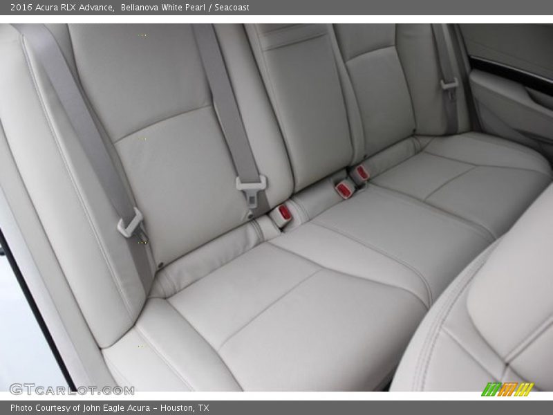 Bellanova White Pearl / Seacoast 2016 Acura RLX Advance