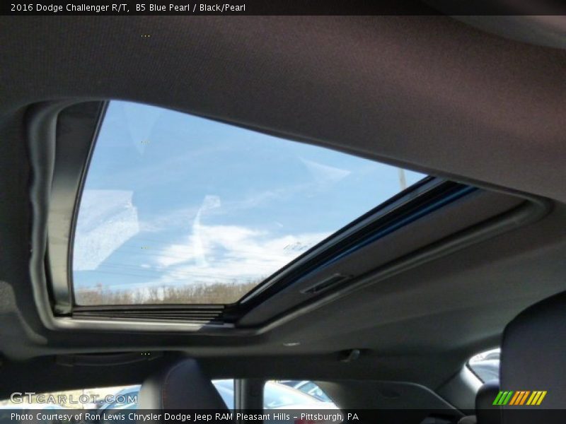 B5 Blue Pearl / Black/Pearl 2016 Dodge Challenger R/T