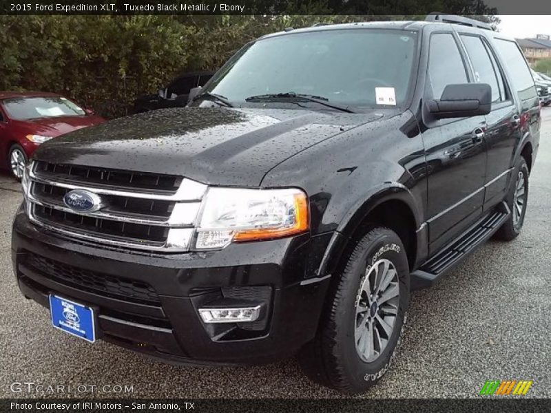Tuxedo Black Metallic / Ebony 2015 Ford Expedition XLT