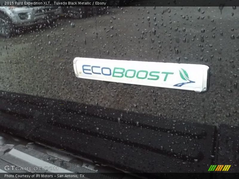 Tuxedo Black Metallic / Ebony 2015 Ford Expedition XLT