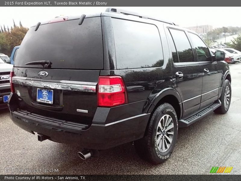 Tuxedo Black Metallic / Ebony 2015 Ford Expedition XLT