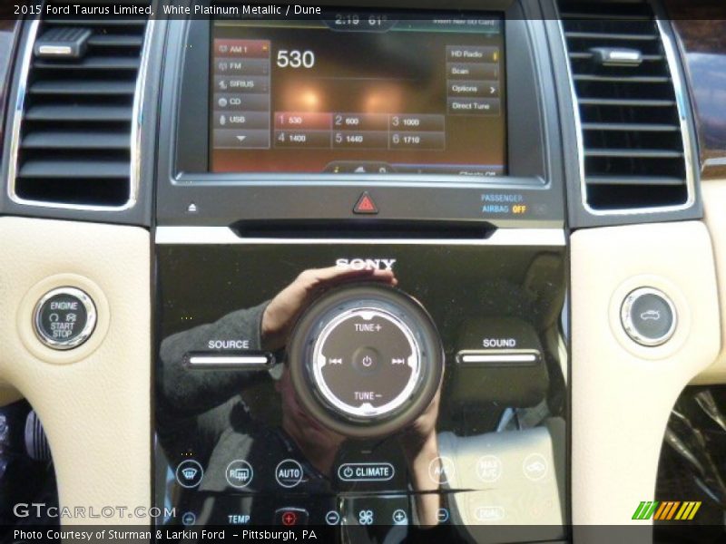 White Platinum Metallic / Dune 2015 Ford Taurus Limited