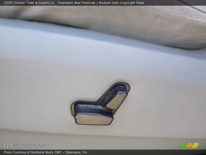 Clearwater Blue Pearlcoat / Medium Slate Gray/Light Shale 2008 Chrysler Town & Country LX