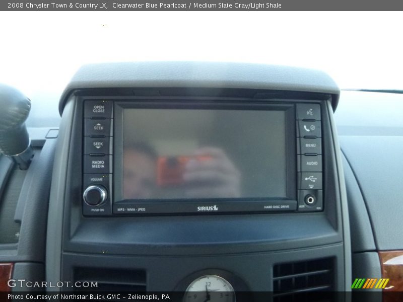 Clearwater Blue Pearlcoat / Medium Slate Gray/Light Shale 2008 Chrysler Town & Country LX