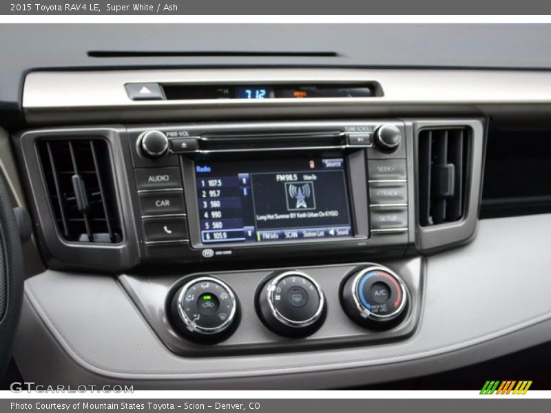Super White / Ash 2015 Toyota RAV4 LE