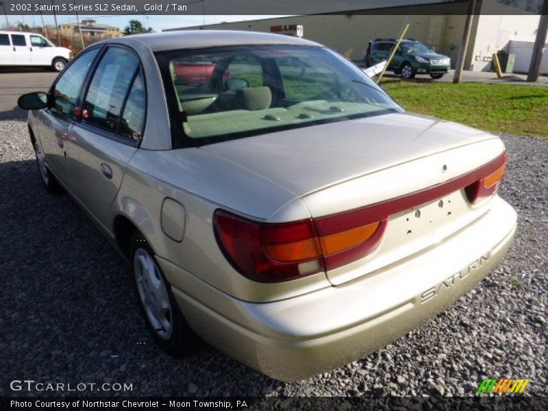 Gold / Tan 2002 Saturn S Series SL2 Sedan