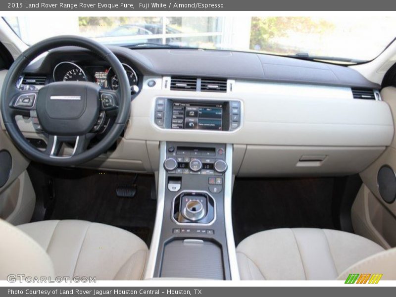 Fuji White / Almond/Espresso 2015 Land Rover Range Rover Evoque Pure