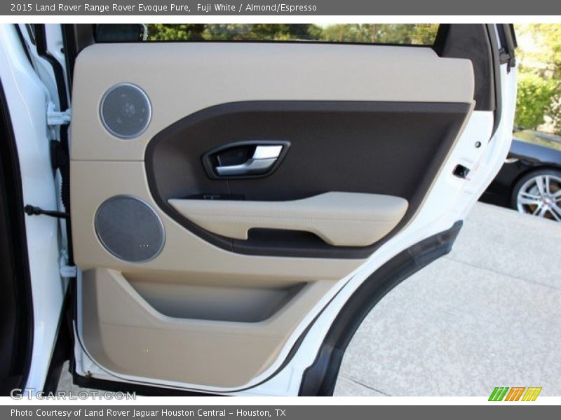 Fuji White / Almond/Espresso 2015 Land Rover Range Rover Evoque Pure