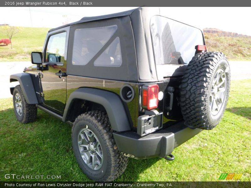 Black / Black 2016 Jeep Wrangler Rubicon 4x4