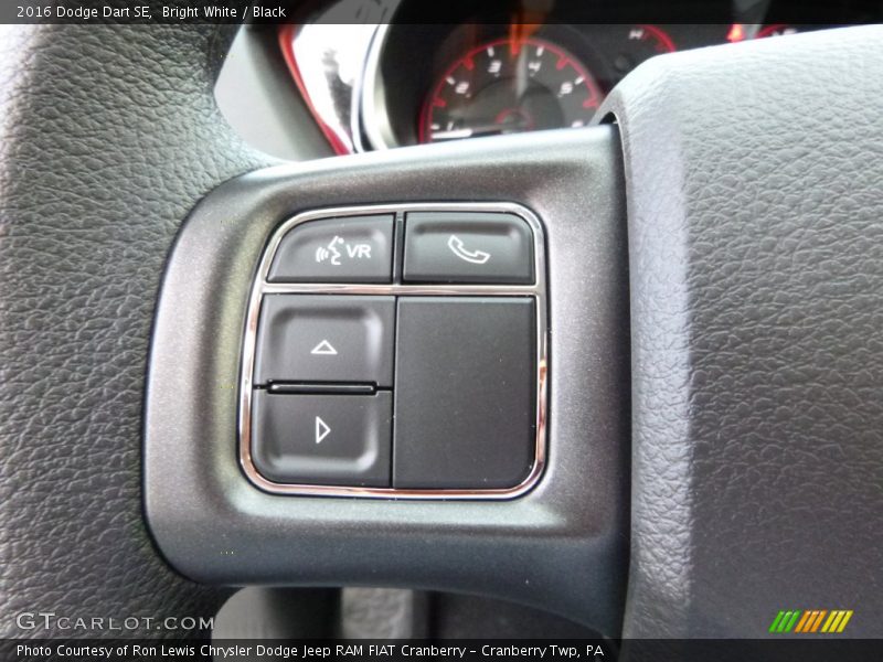 Bright White / Black 2016 Dodge Dart SE