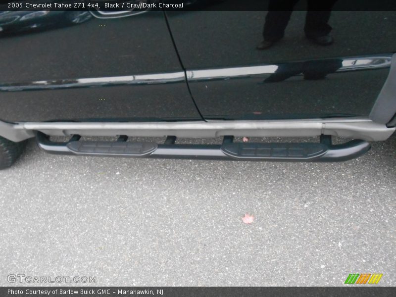 Black / Gray/Dark Charcoal 2005 Chevrolet Tahoe Z71 4x4