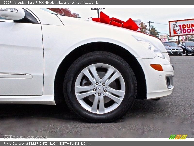 Alabaster White / Macadamia 2007 Mercedes-Benz R 500 4Matic