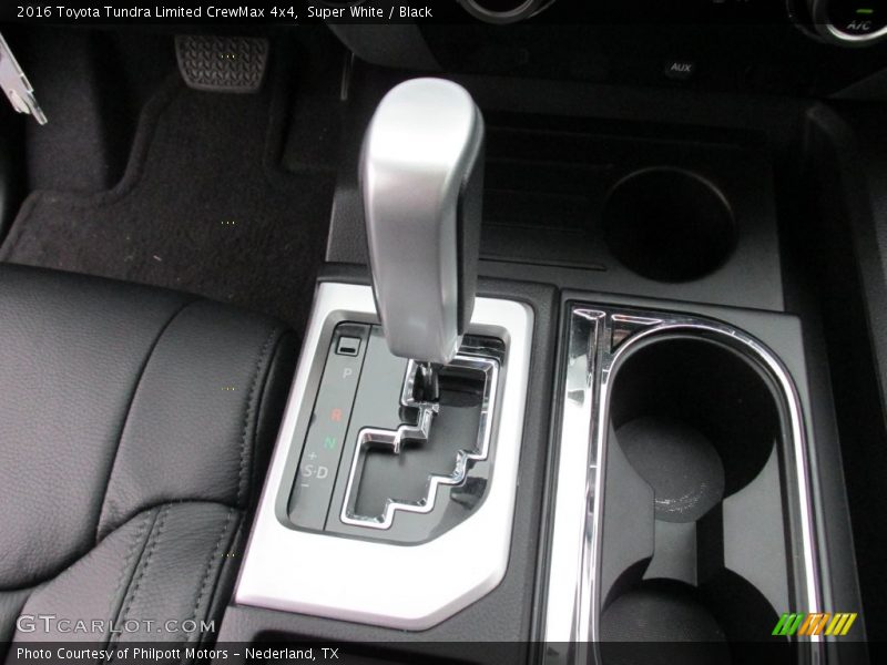 Super White / Black 2016 Toyota Tundra Limited CrewMax 4x4