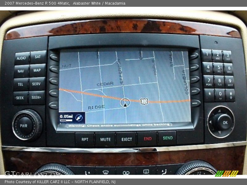 Alabaster White / Macadamia 2007 Mercedes-Benz R 500 4Matic