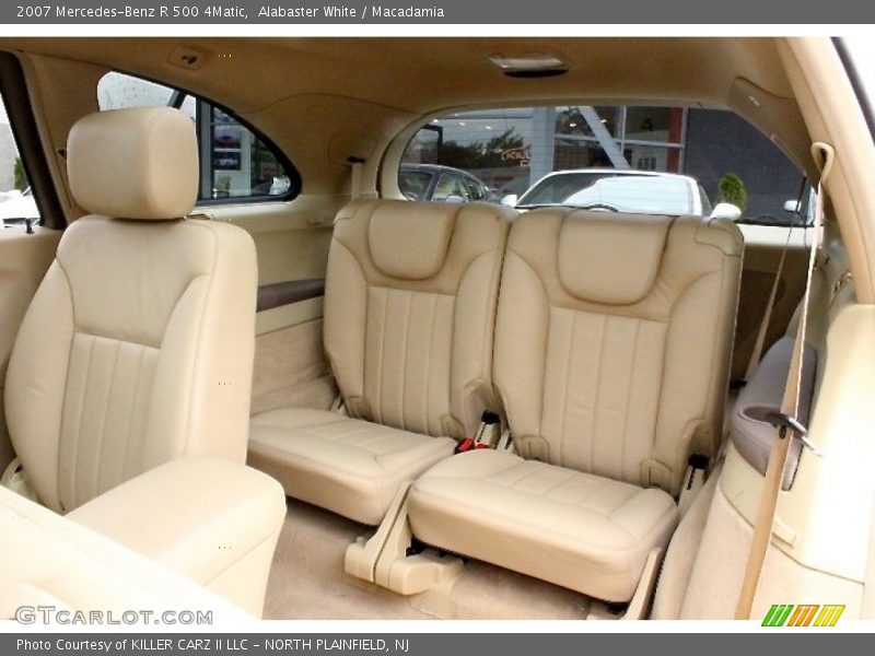 Alabaster White / Macadamia 2007 Mercedes-Benz R 500 4Matic