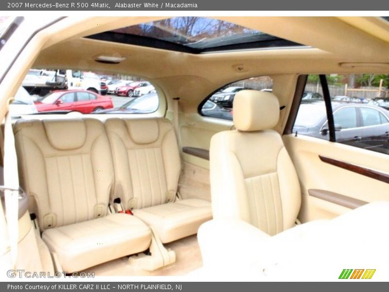 Alabaster White / Macadamia 2007 Mercedes-Benz R 500 4Matic