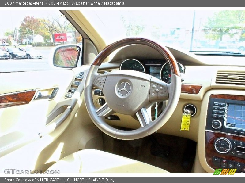 Alabaster White / Macadamia 2007 Mercedes-Benz R 500 4Matic