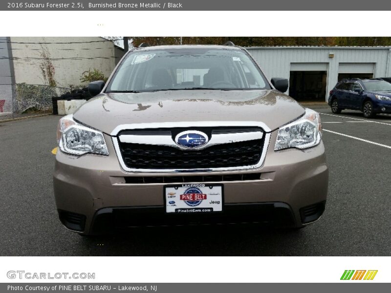 Burnished Bronze Metallic / Black 2016 Subaru Forester 2.5i