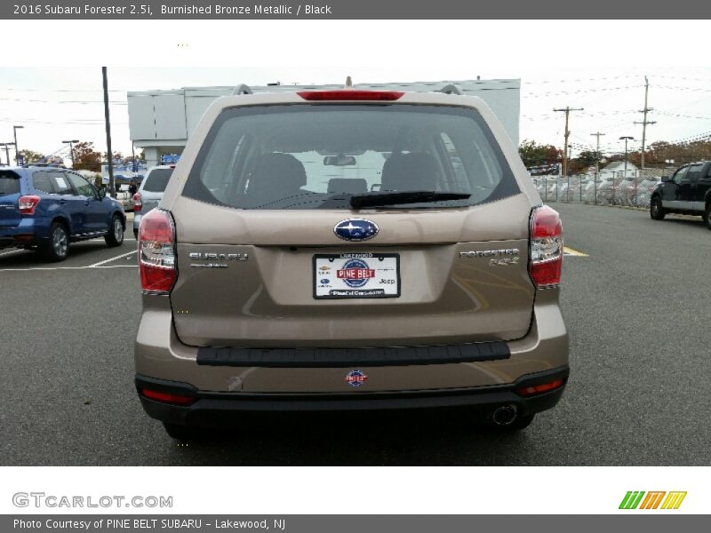 Burnished Bronze Metallic / Black 2016 Subaru Forester 2.5i