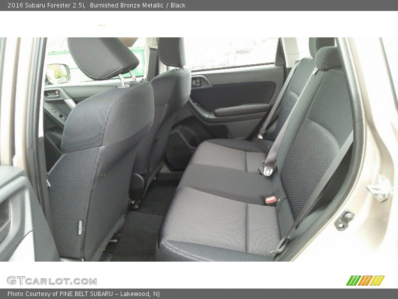 Burnished Bronze Metallic / Black 2016 Subaru Forester 2.5i