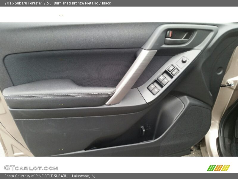 Burnished Bronze Metallic / Black 2016 Subaru Forester 2.5i