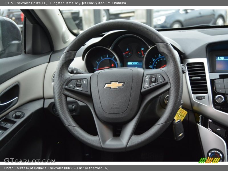 Tungsten Metallic / Jet Black/Medium Titanium 2015 Chevrolet Cruze LT