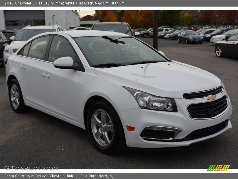 Summit White / Jet Black/Medium Titanium 2015 Chevrolet Cruze LT