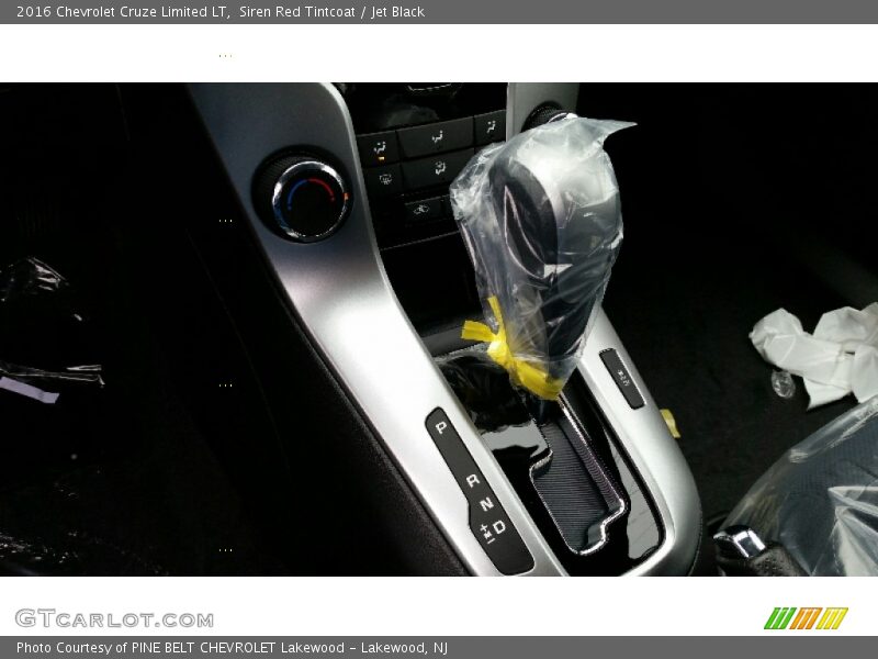 Siren Red Tintcoat / Jet Black 2016 Chevrolet Cruze Limited LT