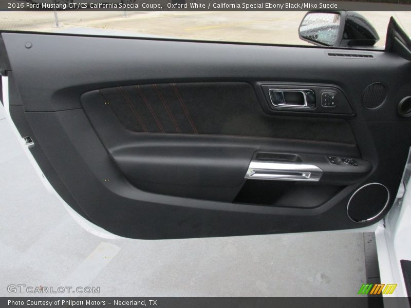 Door Panel of 2016 Mustang GT/CS California Special Coupe
