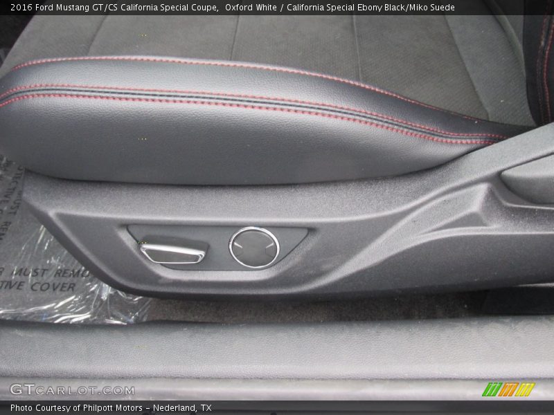 Oxford White / California Special Ebony Black/Miko Suede 2016 Ford Mustang GT/CS California Special Coupe