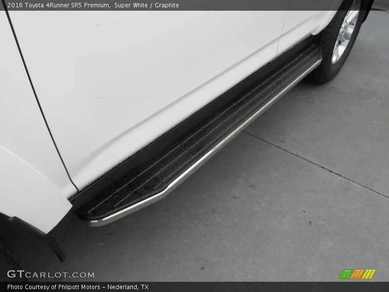 Super White / Graphite 2016 Toyota 4Runner SR5 Premium