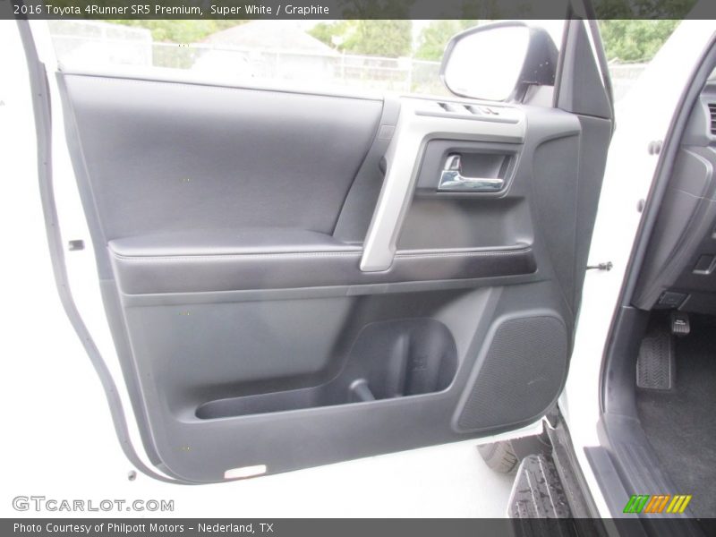 Super White / Graphite 2016 Toyota 4Runner SR5 Premium