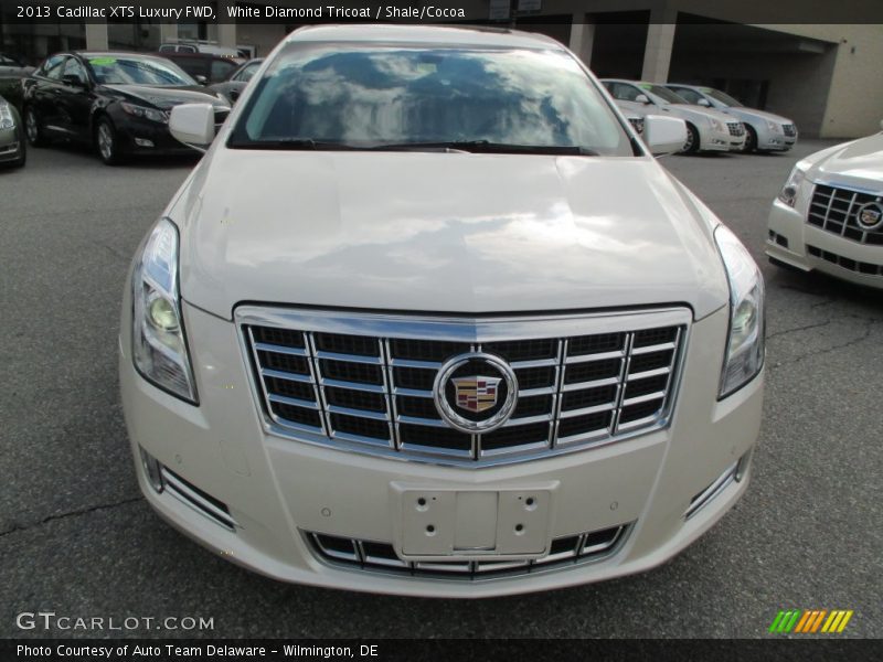 White Diamond Tricoat / Shale/Cocoa 2013 Cadillac XTS Luxury FWD