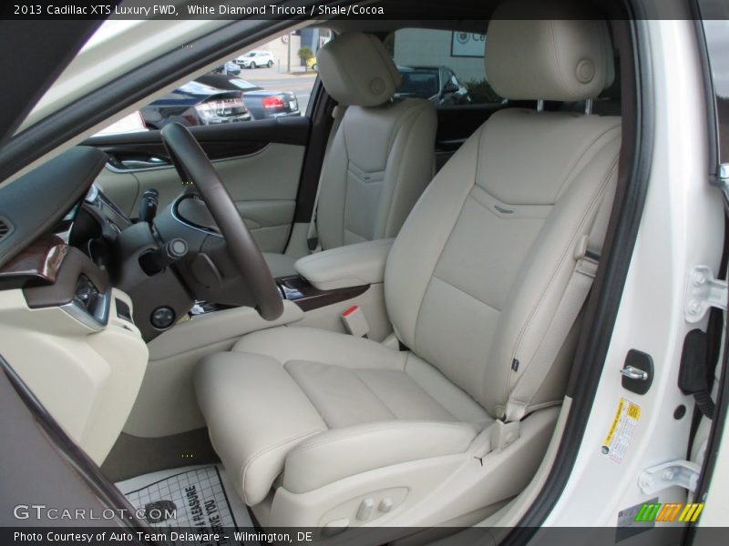 White Diamond Tricoat / Shale/Cocoa 2013 Cadillac XTS Luxury FWD