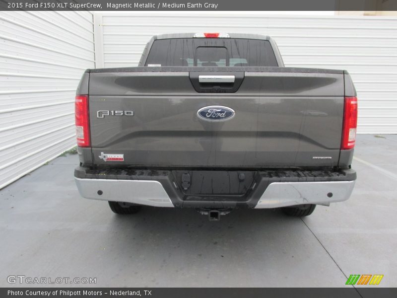 Magnetic Metallic / Medium Earth Gray 2015 Ford F150 XLT SuperCrew