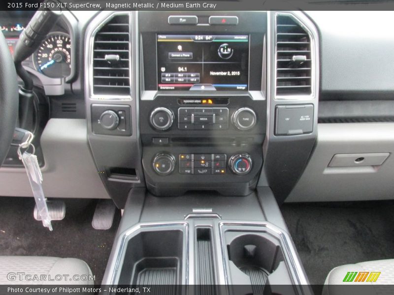 Magnetic Metallic / Medium Earth Gray 2015 Ford F150 XLT SuperCrew