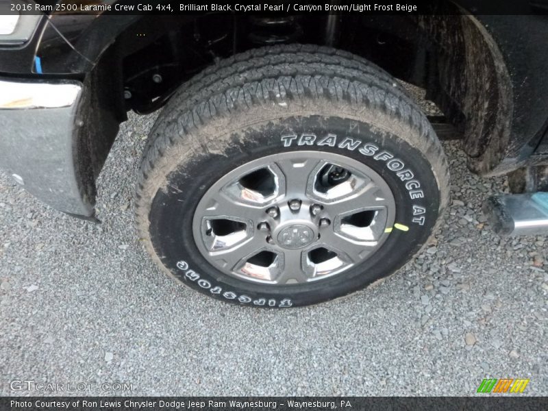 Brilliant Black Crystal Pearl / Canyon Brown/Light Frost Beige 2016 Ram 2500 Laramie Crew Cab 4x4