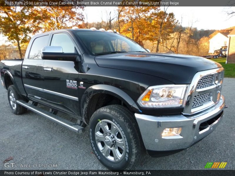 Front 3/4 View of 2016 2500 Laramie Crew Cab 4x4