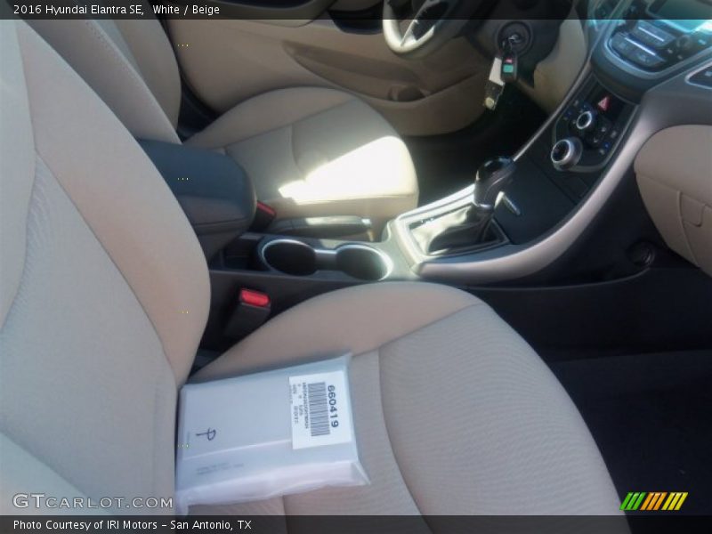 White / Beige 2016 Hyundai Elantra SE